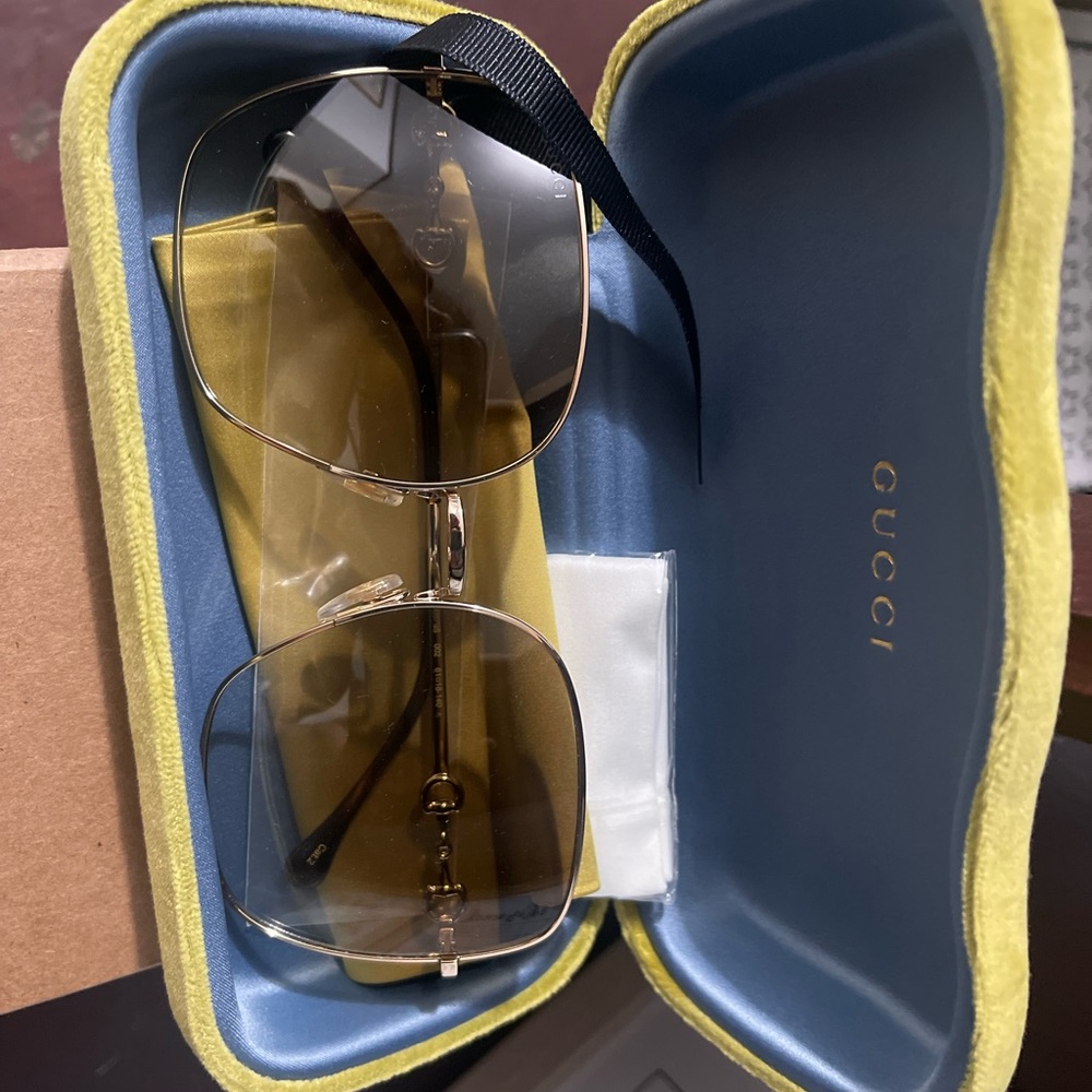 Gucci sunglasses